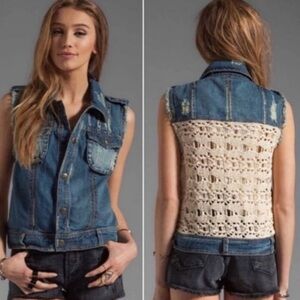 Free People BoHo, macramé, cargo, distressed, jean vest size small